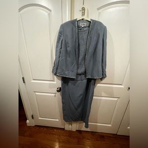 Mother of the bride / Wedding Guest / Party